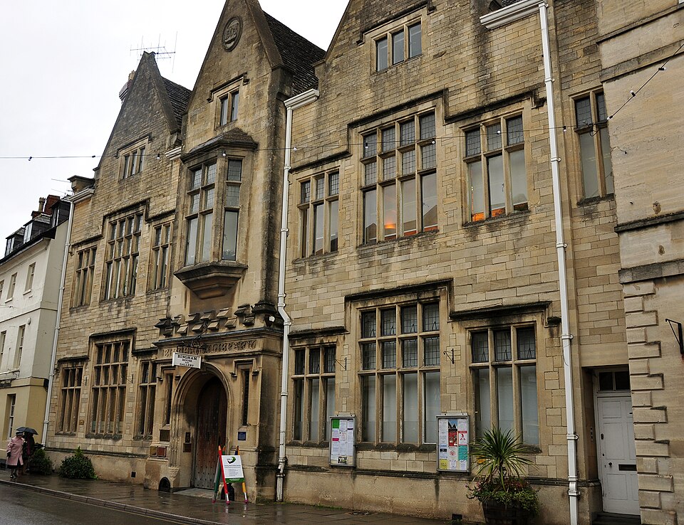 Bingham Library Trust building